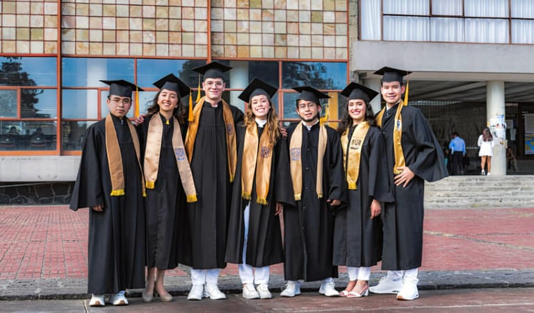 Teses e dissertações digitais: